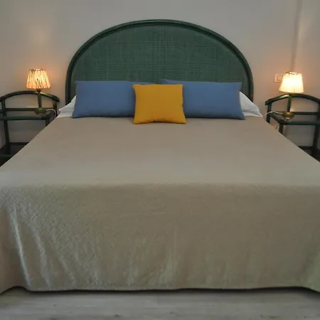 Il Porticciolo Residence Apart Otel Viverone