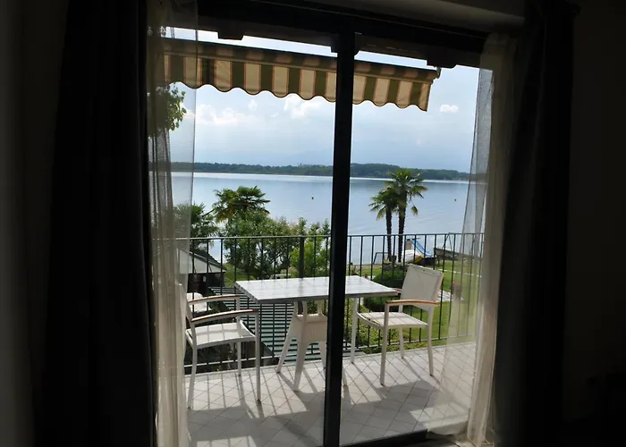 아파트호텔 Il Porticciolo Residence 비베로네